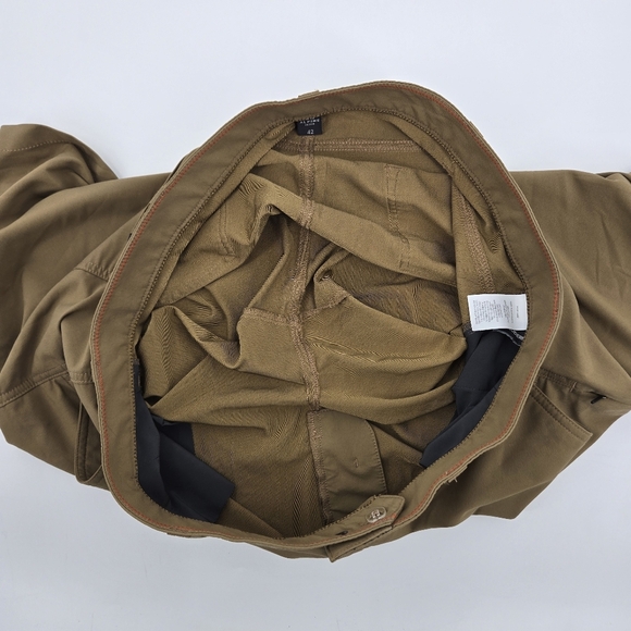 Men's Tan ALPINE Modern Shorts Size 42 - Picture 8 of 11